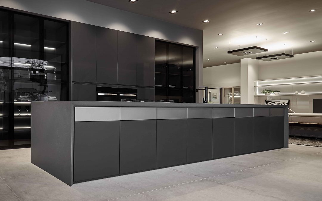 Selecting the Perfect Finish for Your Modern Kitchen Cabinets